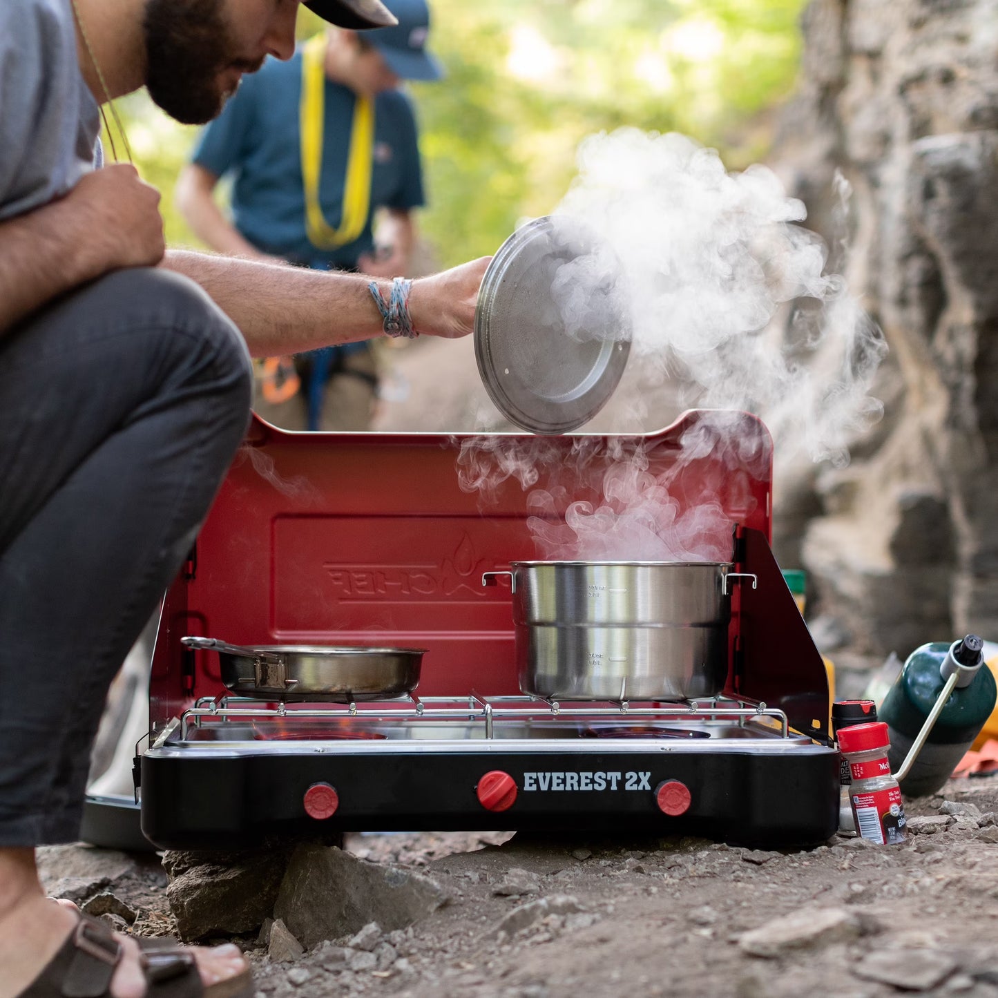 Unleash Your Outdoor Culinary Skills with the Mountain Series Everest 2 Burner Propane Stove - 40,000 BTU Power for Ultimate Cooking Adventure