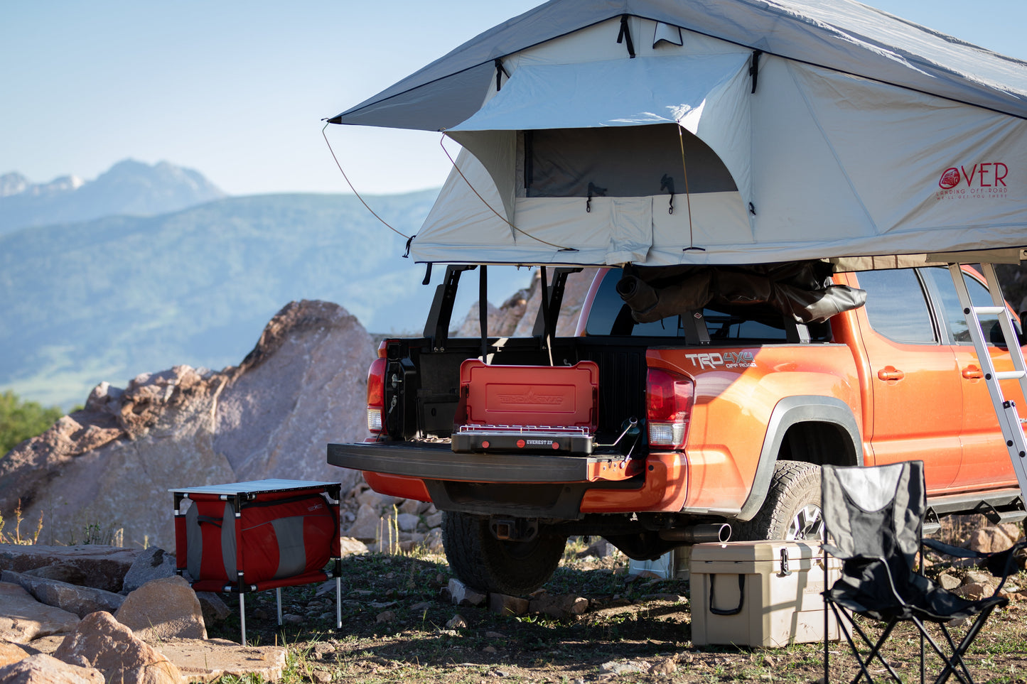 Unleash Your Outdoor Culinary Skills with the Mountain Series Everest 2 Burner Propane Stove - 40,000 BTU Power for Ultimate Cooking Adventure